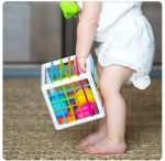 Boite à formes avec élastiques – Jeu de motricité - jeux éducatif montessori