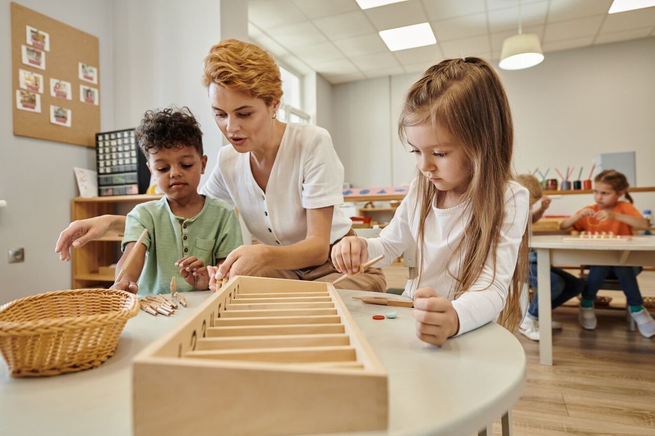 méthode montessori guide complet pour accompagner l'éveil de l'enfant
